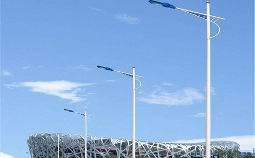 玛纳斯LED路灯怎么选？众城照明解析高效节能新趋势